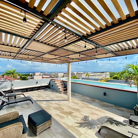 Sunset Kin Beach Apartments