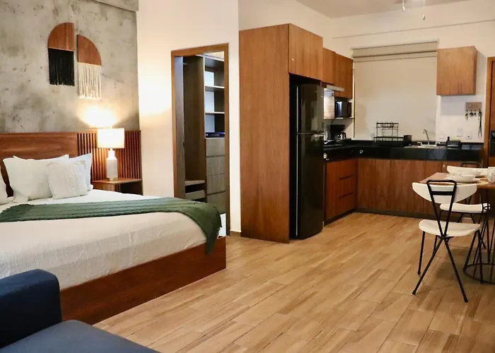 Sunset Kin Apartment *